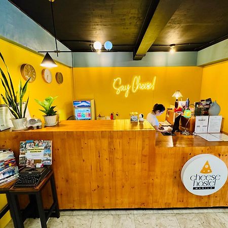 Cheese Hostel Manila Makati City Exteriér fotografie