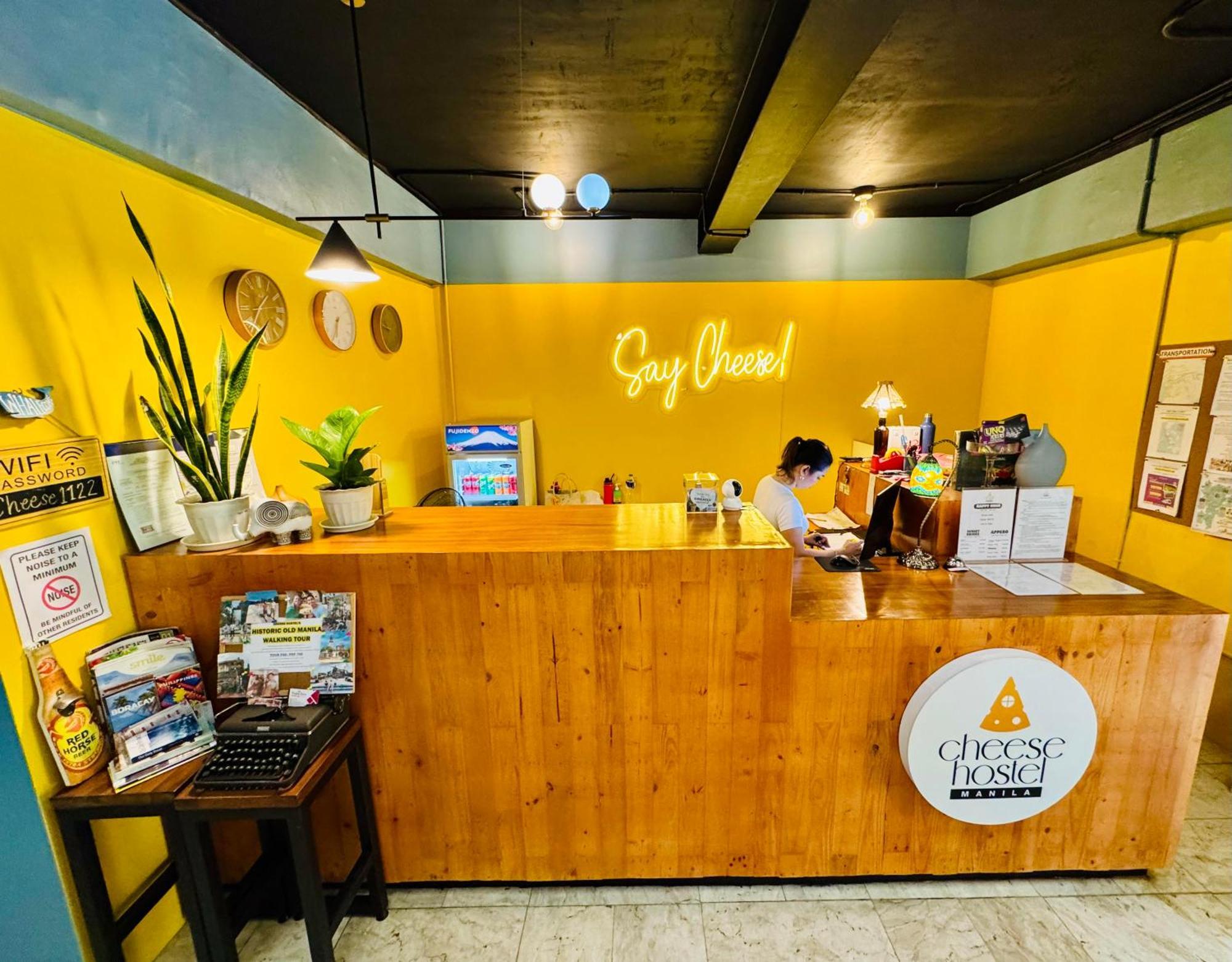 Cheese Hostel Manila Makati City Exteriér fotografie